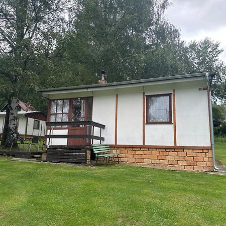 Retro Chatky Hurka Lipno Horní Planá 外观 照片
