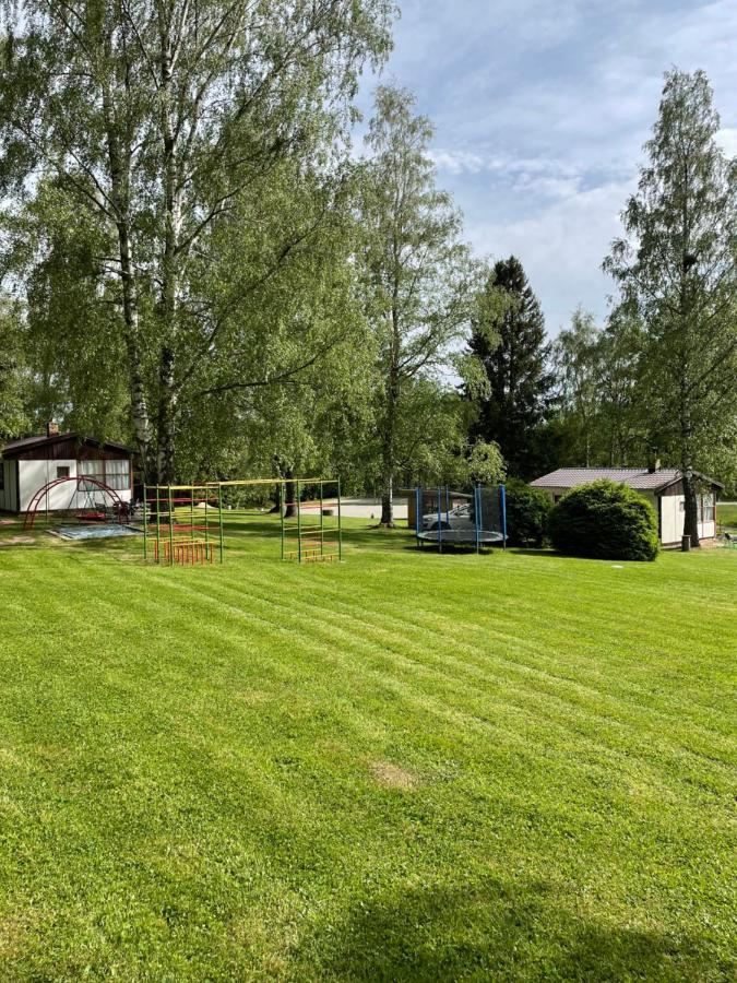 Retro Chatky Hurka Lipno Horní Planá 外观 照片